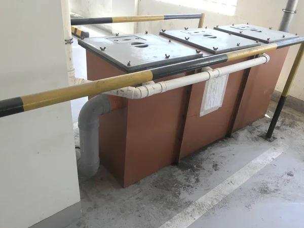 How a Commercial Sink Supports a Busy Kitchen