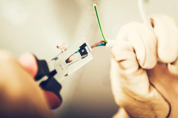 Trusted Electrician Glenpool for Professional Electrical Services
